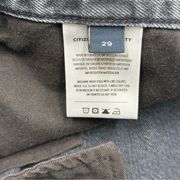 Citizens Of Humanity Women’s Annabelle Raw Cut Denim Shorts 29 Organic Cotton - Picture 4 of 10